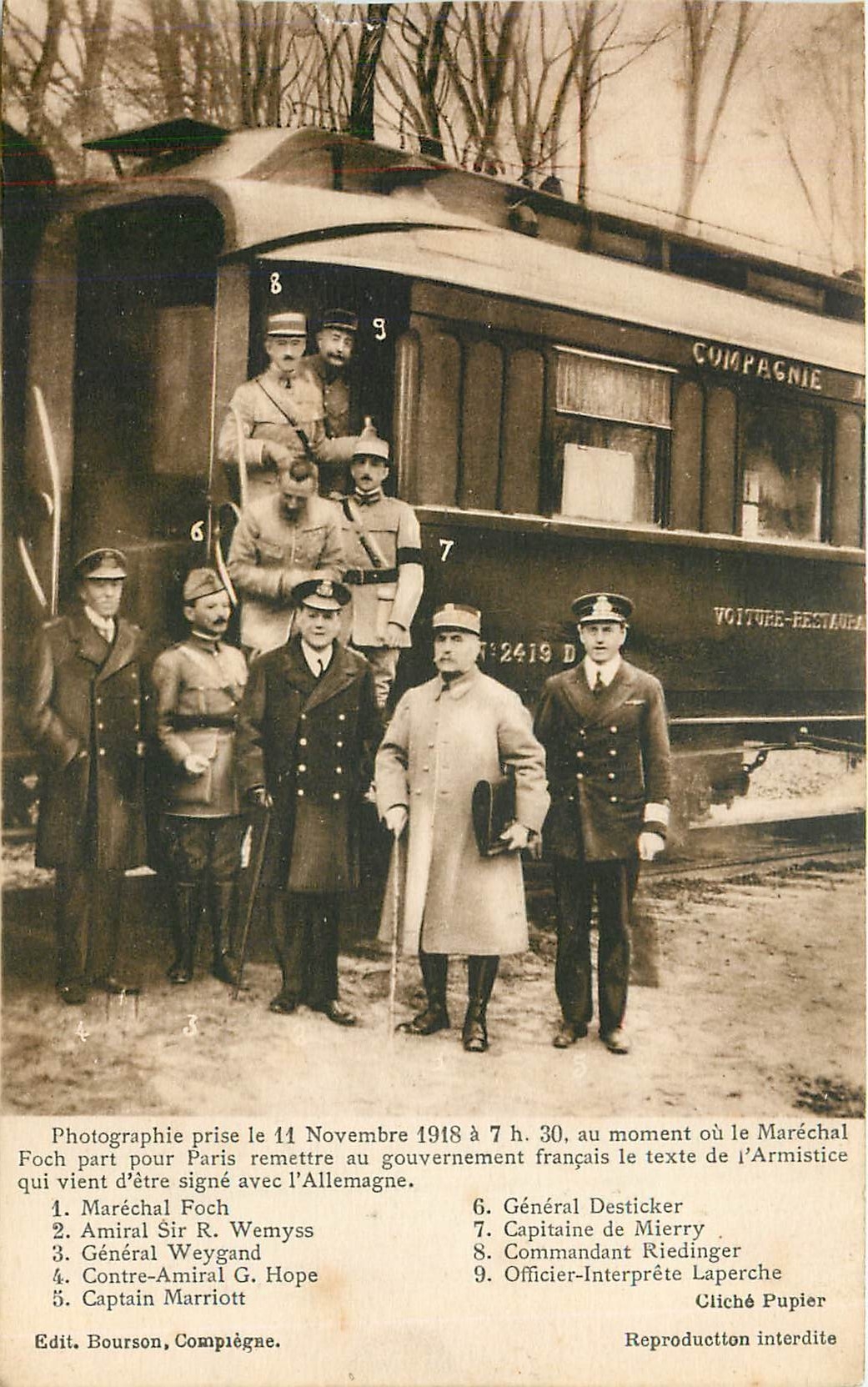 CPA Photographie prise le 11 Novembre 1918 Compiegne