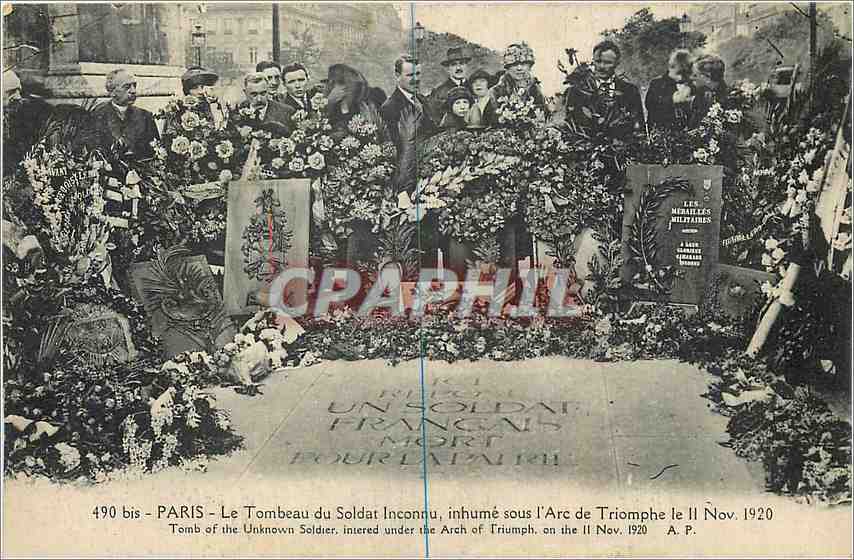 CPA Paris Le Tombeau du Soldat Inconnu 