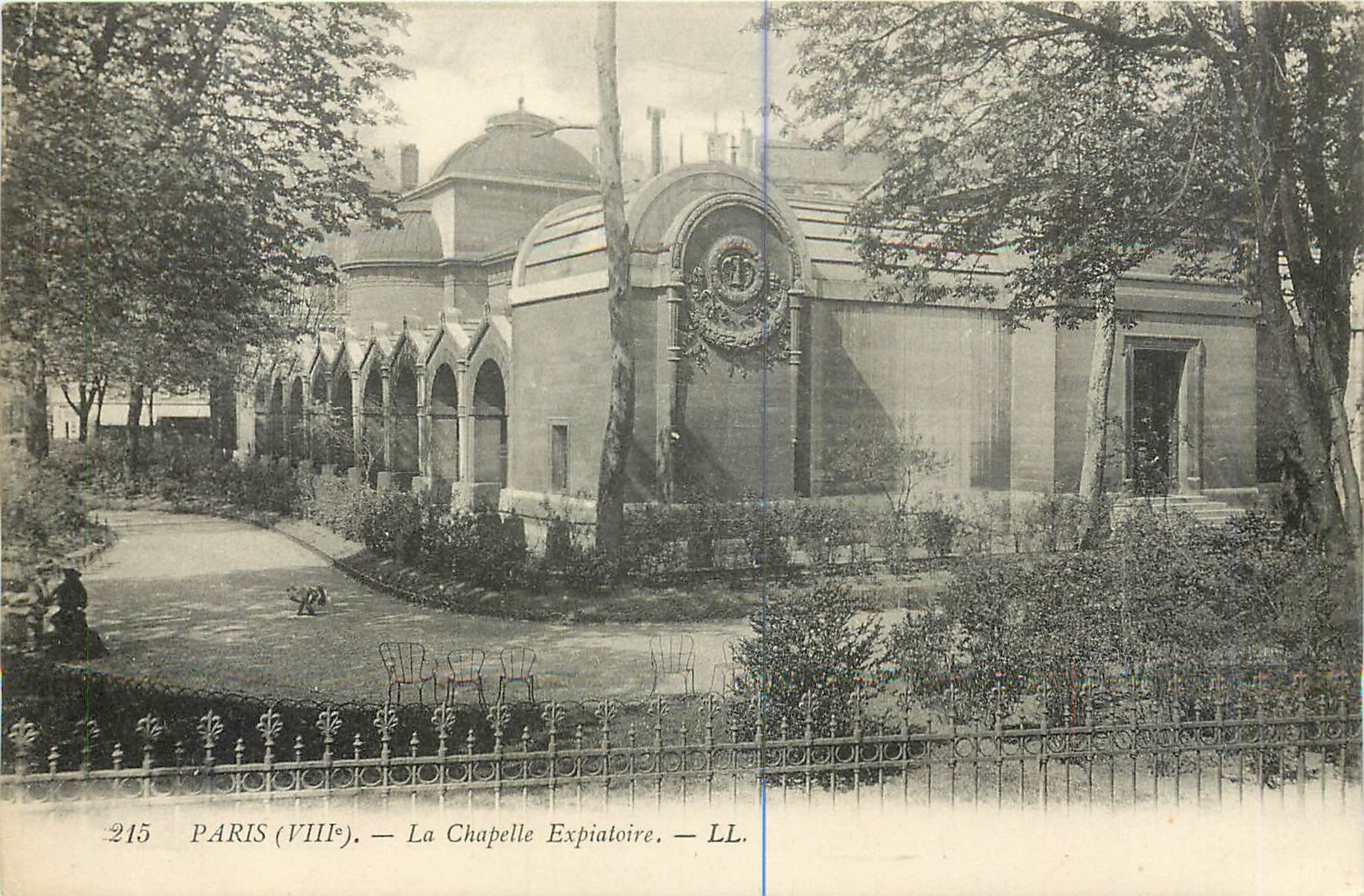 CPA Paris La Chapelle Expiatoire 