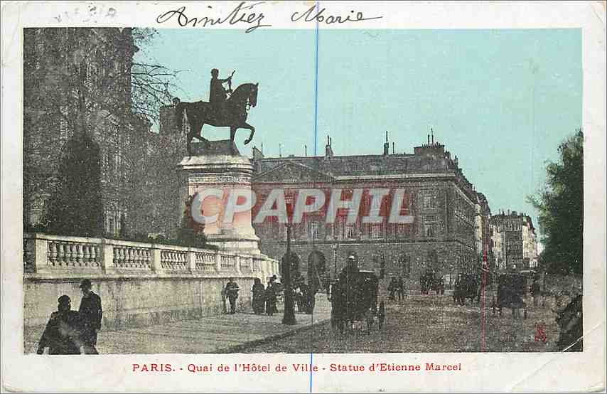 CPA Paris Quai de l'Hotel de Ville Statue d'Etienne Marcel 