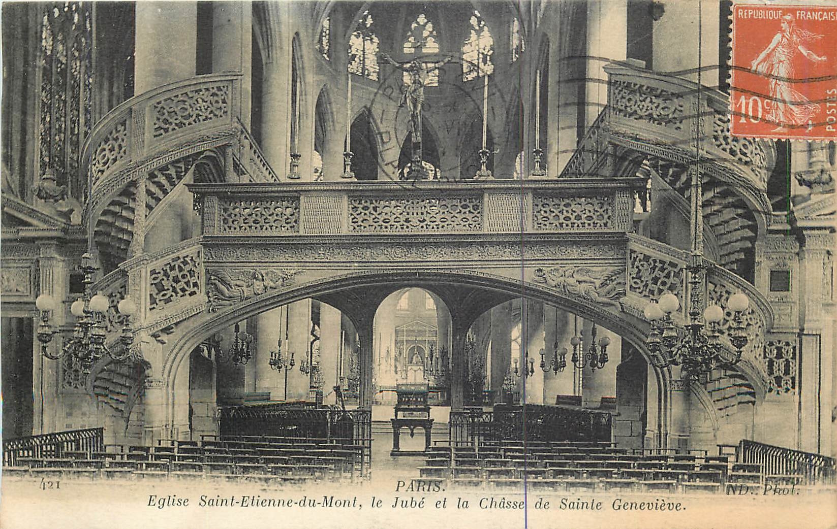 CPA Paris Eglise Saint Etienne du Mont le Jube et la Chasse de Sainte Genevieve 