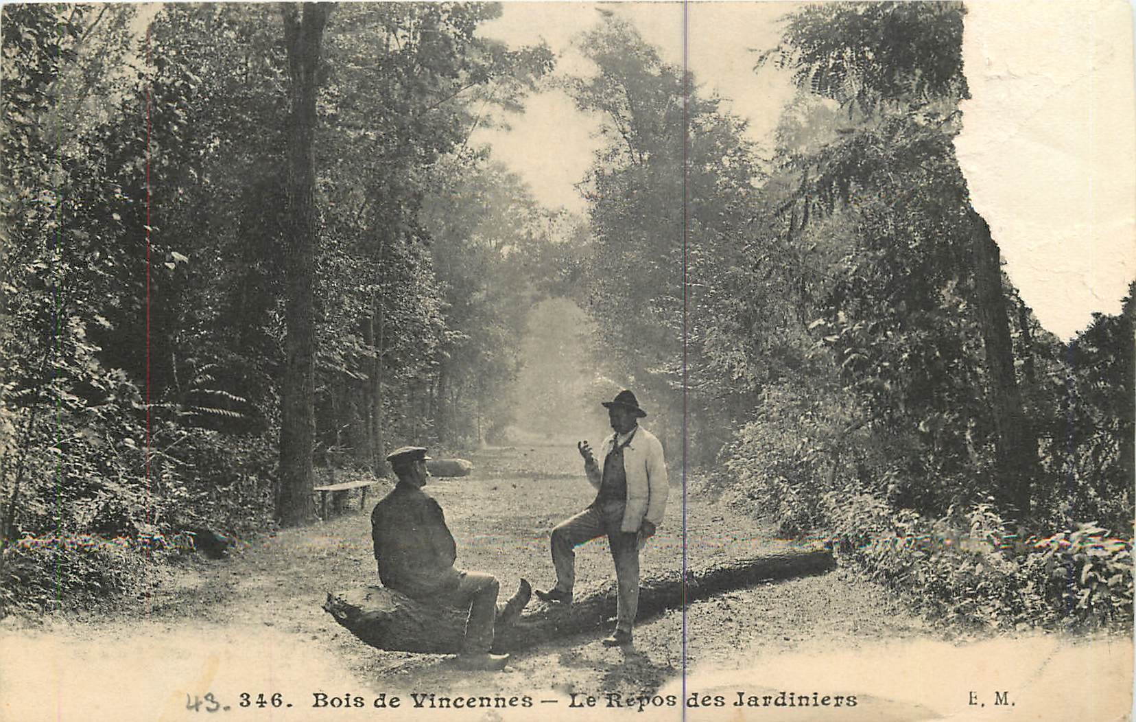 CPA Bois de Vincennes Le Repos des Jardiniers 