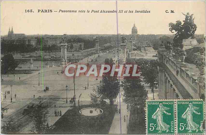 CPA Paris Panorama vers le Pont Alexandre III et les Invalides 