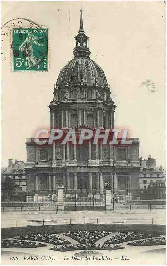 CPA Paris Le Dome des Invalides 