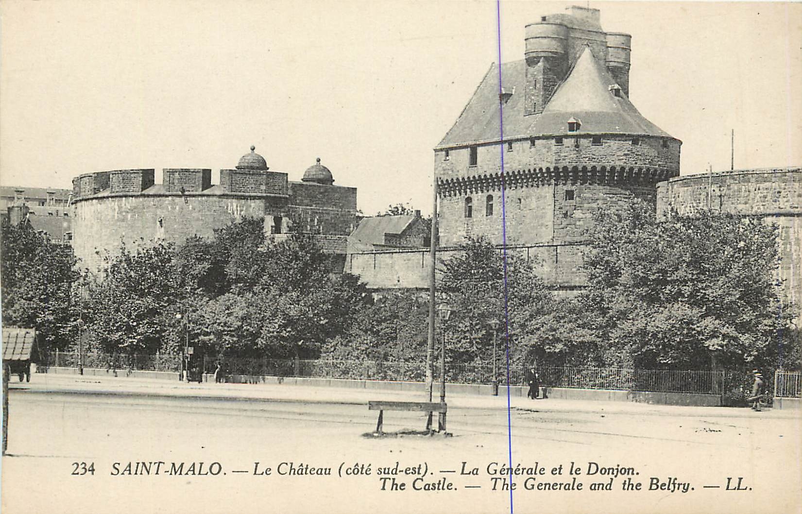 Saint-Malo — Le Château (côté sud-est) — La Générale et le Donjon — LL