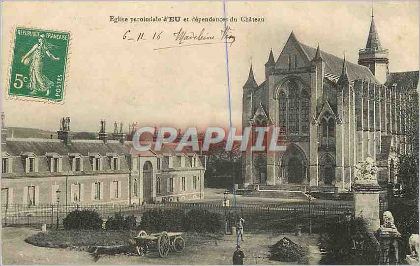 CPA Eglise paroissiale d'Eu et dependances du Chateau 