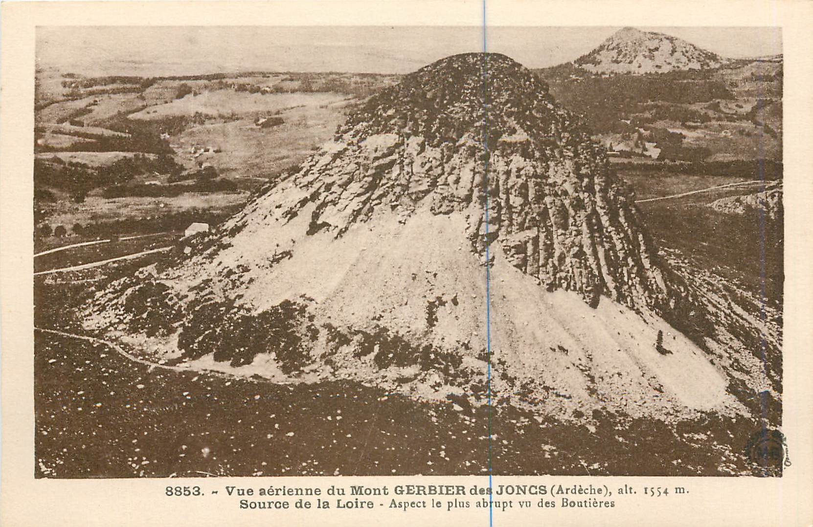 CPA Vue aerienne du Mont Gerbier des Joncs Ardeche 