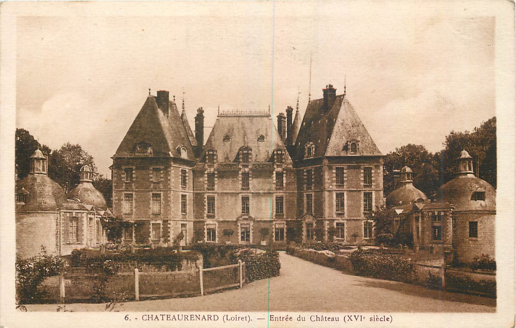 CPA Chateaurenard Loiret Entree du Chateau 