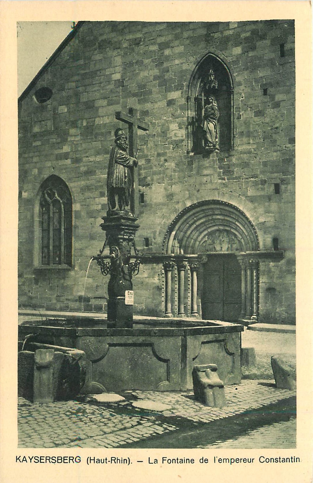 Kaysersberg (Haut-Rhin) — La Fontaine de l'empereur Constantin — Édition J. Kestenbein