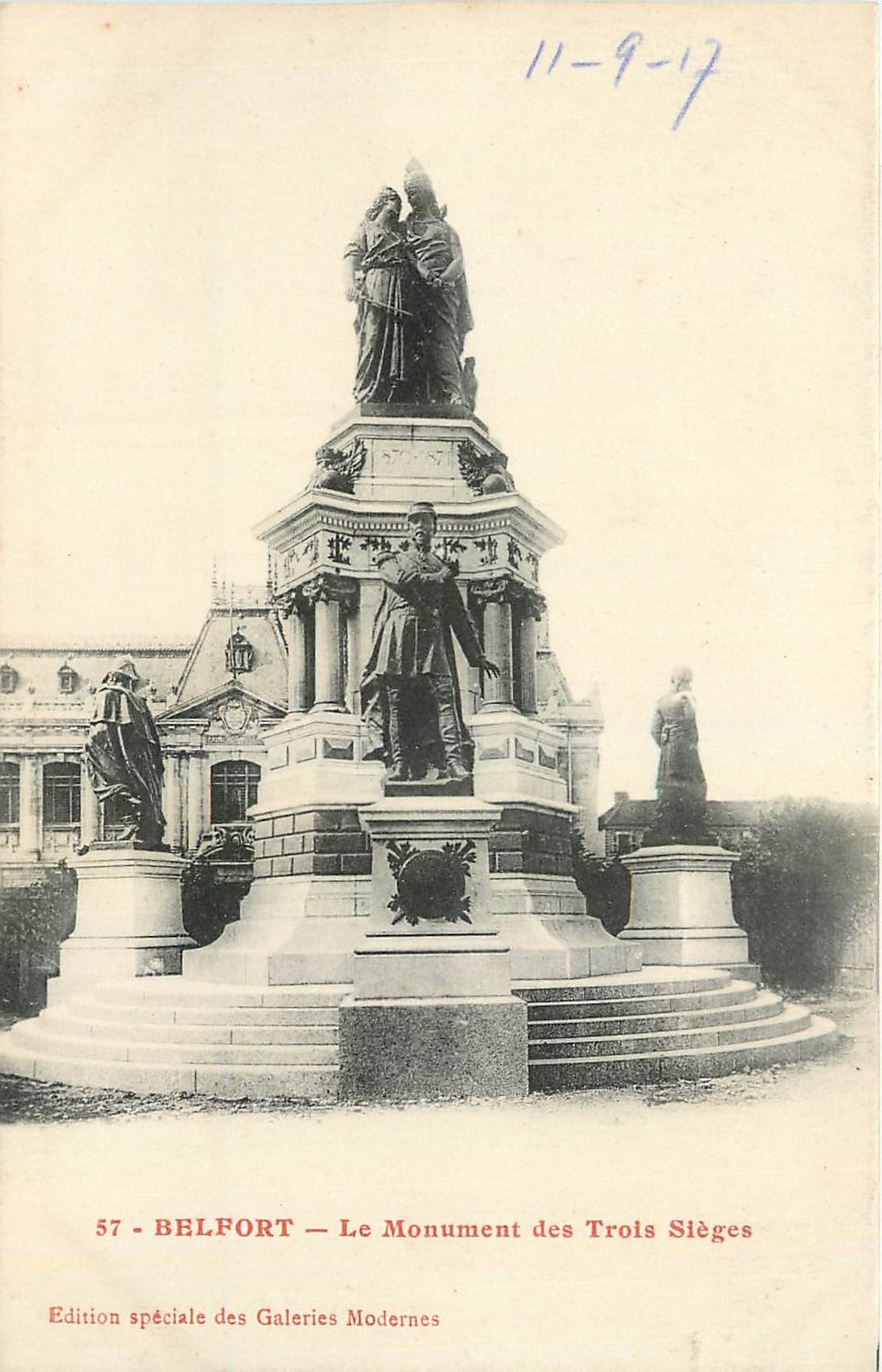 CPA Belfort Le Monument des Trois Sieges 