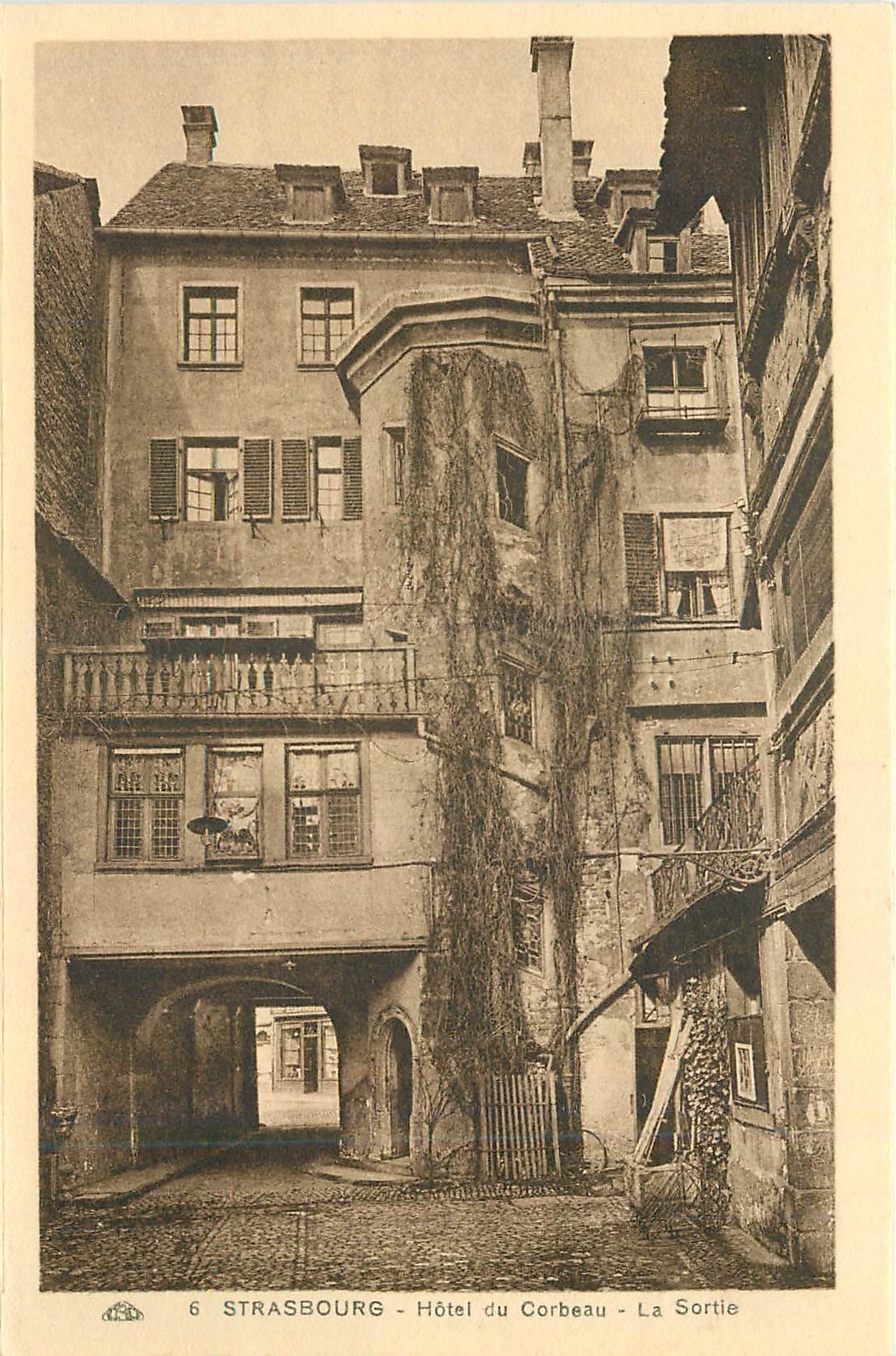 Strasbourg - Hôtel du Corbeau - La Sortie