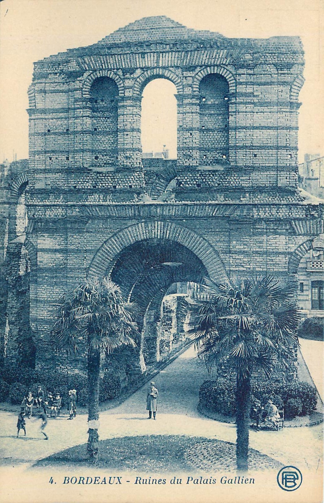 CPA Bordeaux Ruines du Palais Gallien 