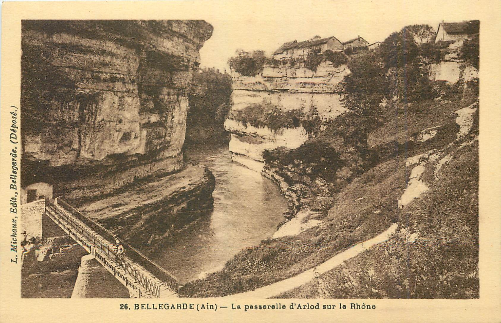 CPA Bellegarde Ain La passerelle d'Arlod sur le Rhone 