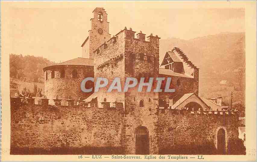 CPA Luz Saint Sauveur Eglise des Templiers 