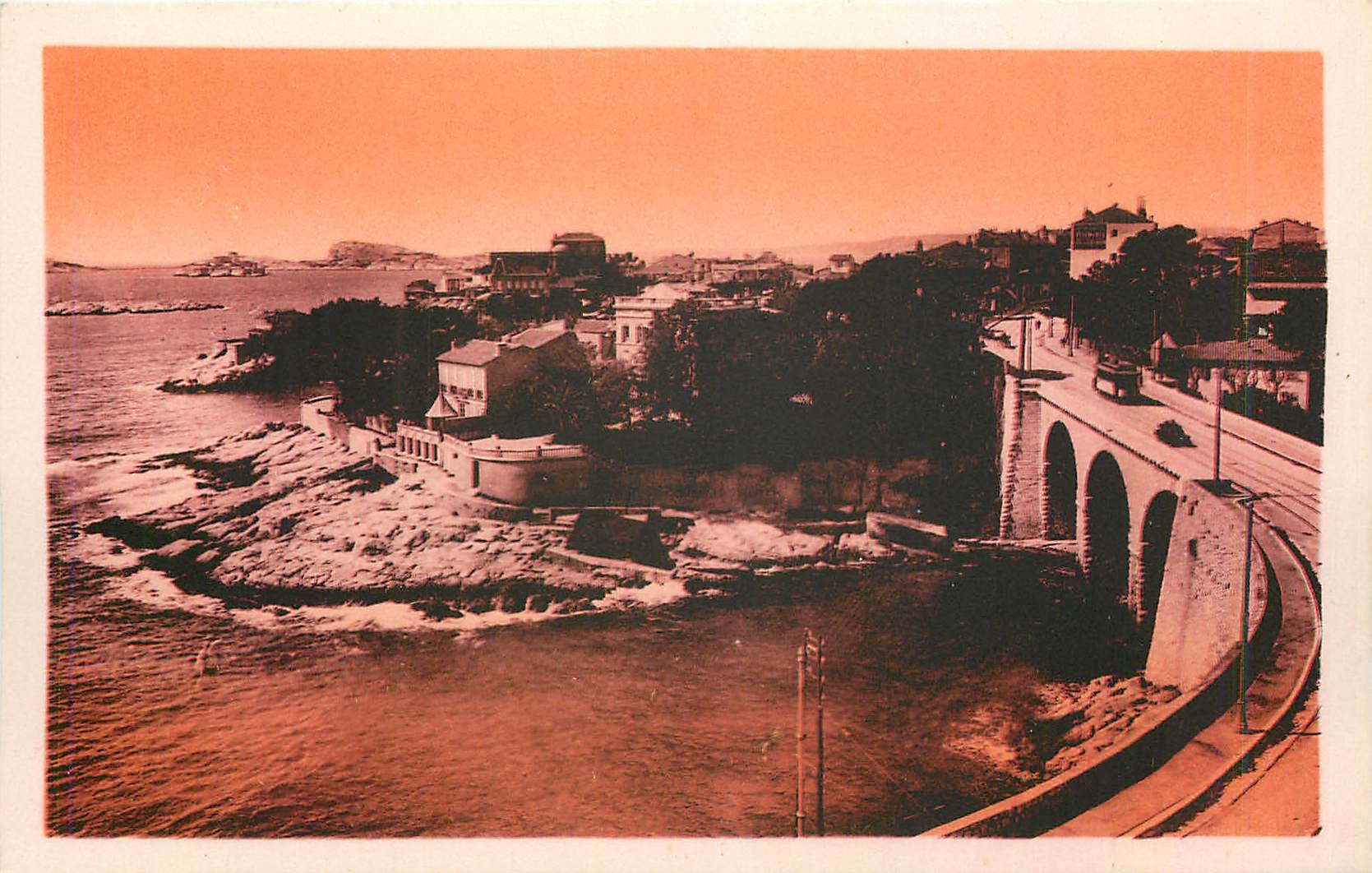 CPA Marseille La Corniche Pont de la Fausse mannai 
