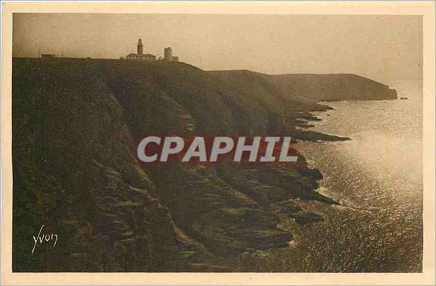 CPA Bretagne Cap Frehel Les Douves et le Semaphore 