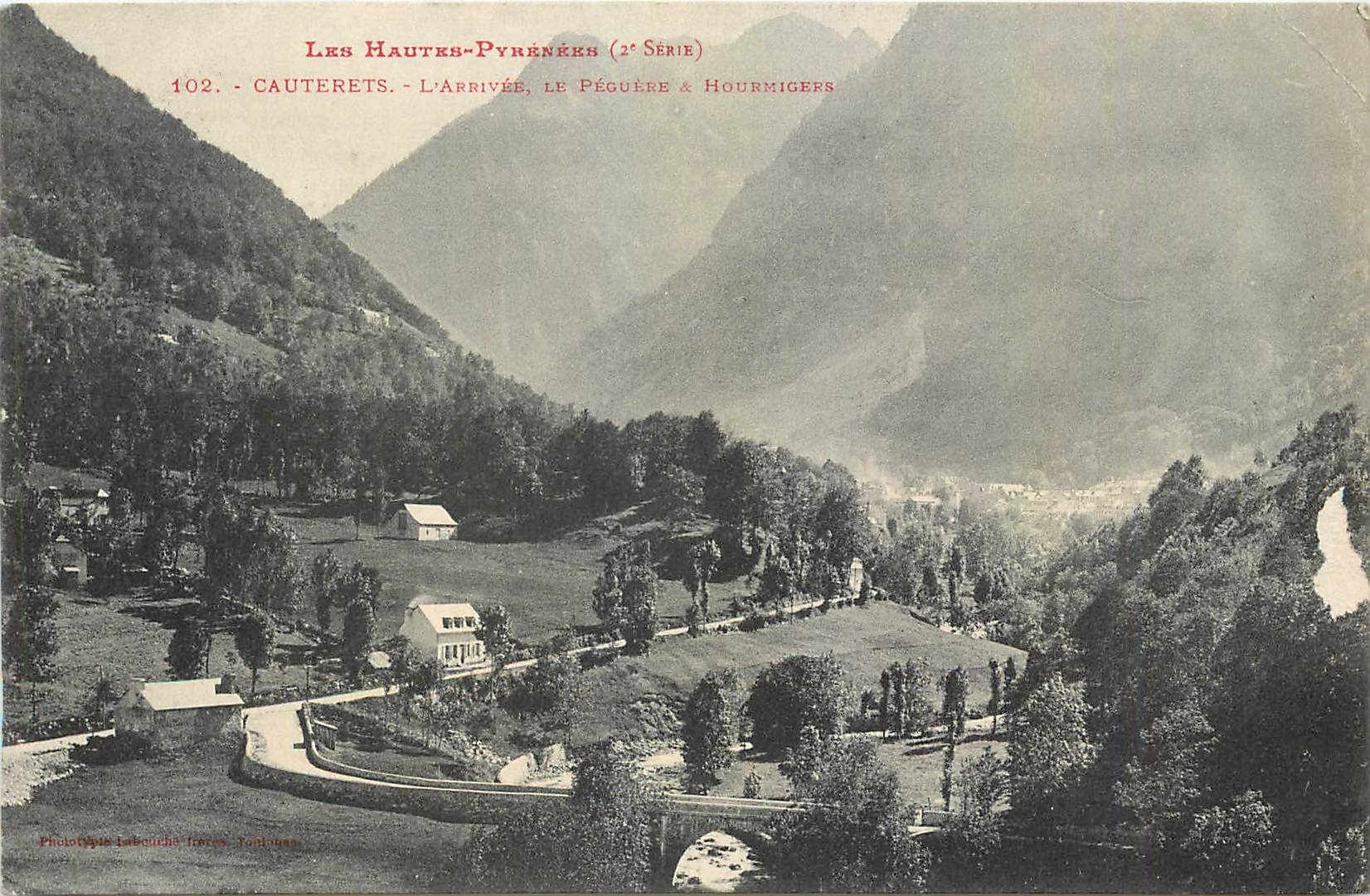 CPA Cauterets L'Arrivee 