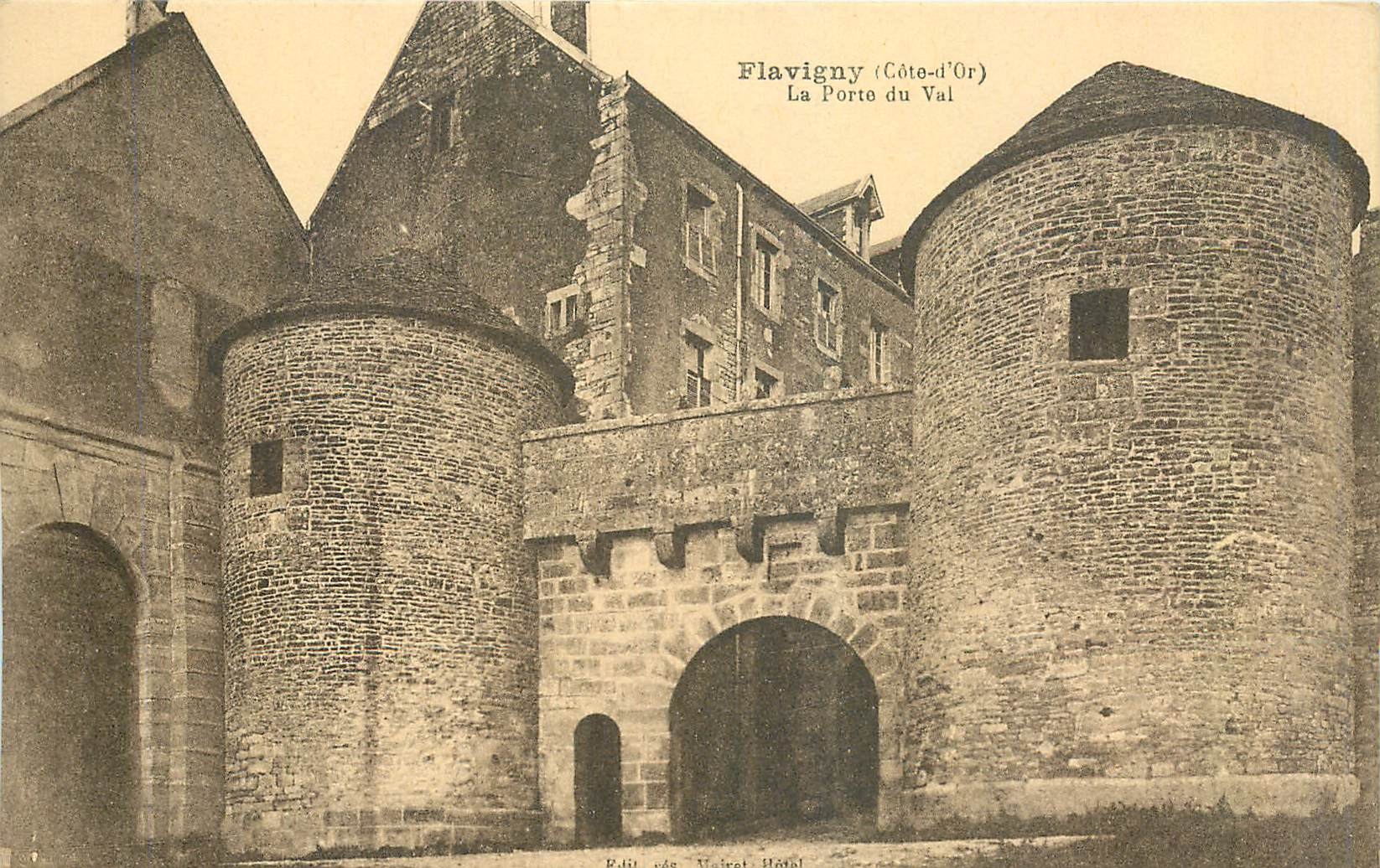 CPA Flavigny Cote d'Or La Porte du Val 