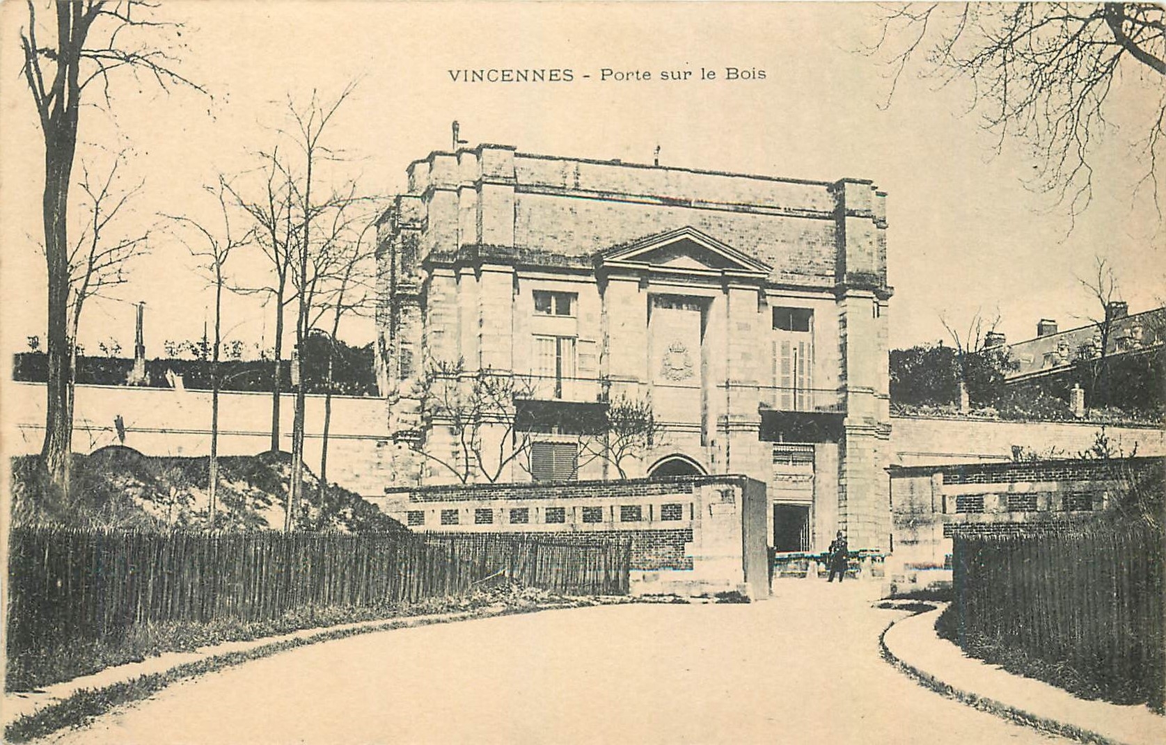 CPA Vincennes Porte sur le Bois 