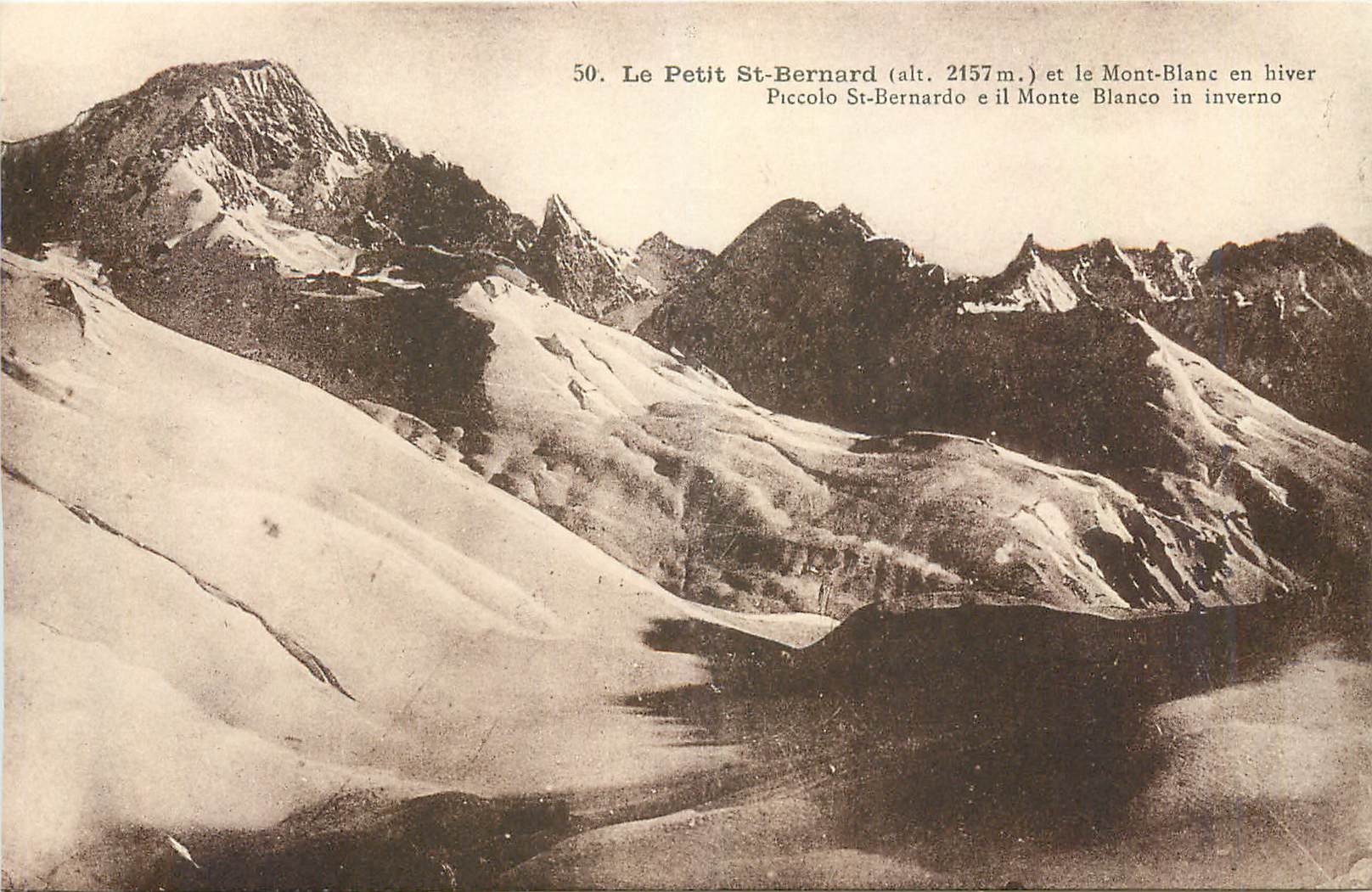 CPA Le Petit St Bernard et le Mont Blanc en hiver Piccolot St Bernardo e il Monte Blanco in inverno 