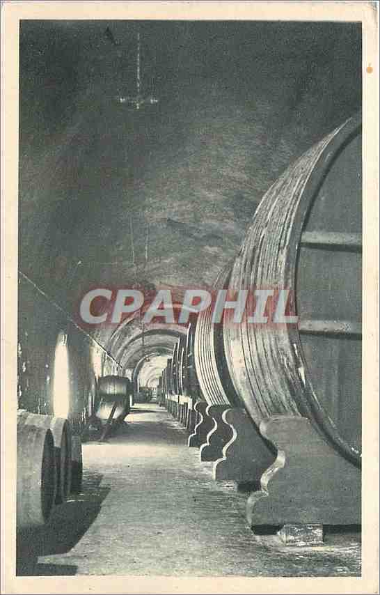 CPA Galerie des vins de reserve Champagne Moet et Chandon 