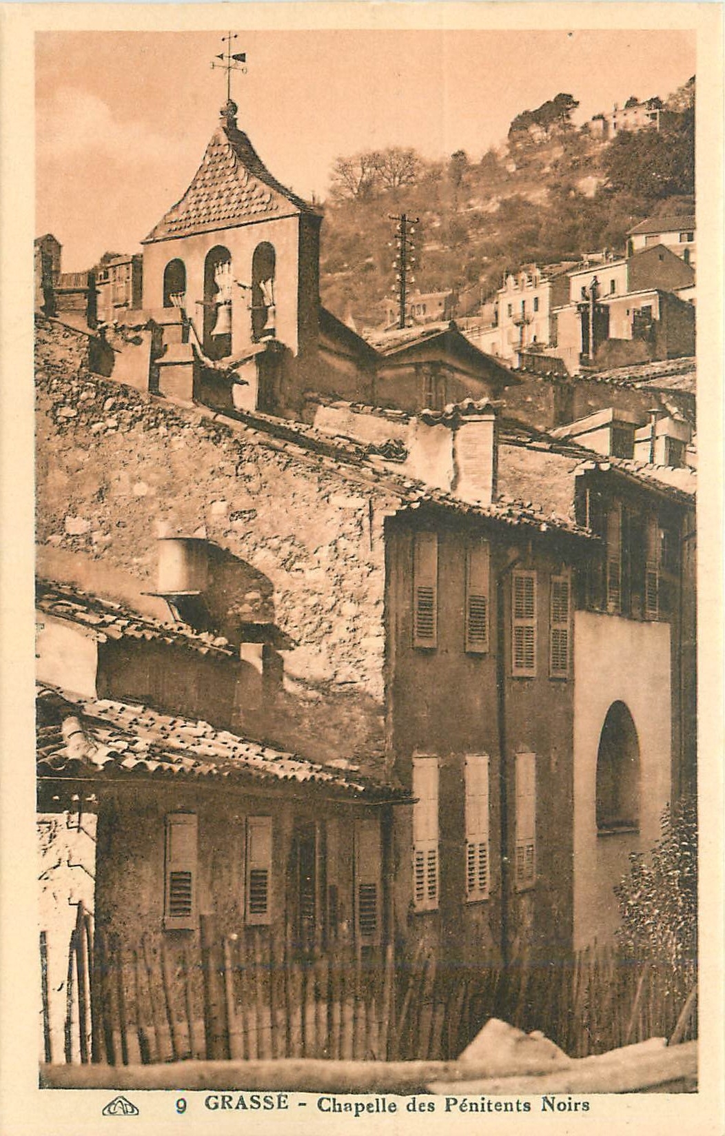 CPA Grasse Chapelle des Penitents Noirs 