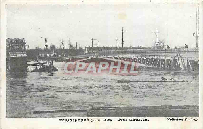 CPA Paris Inonde Pont Mirabeau 
