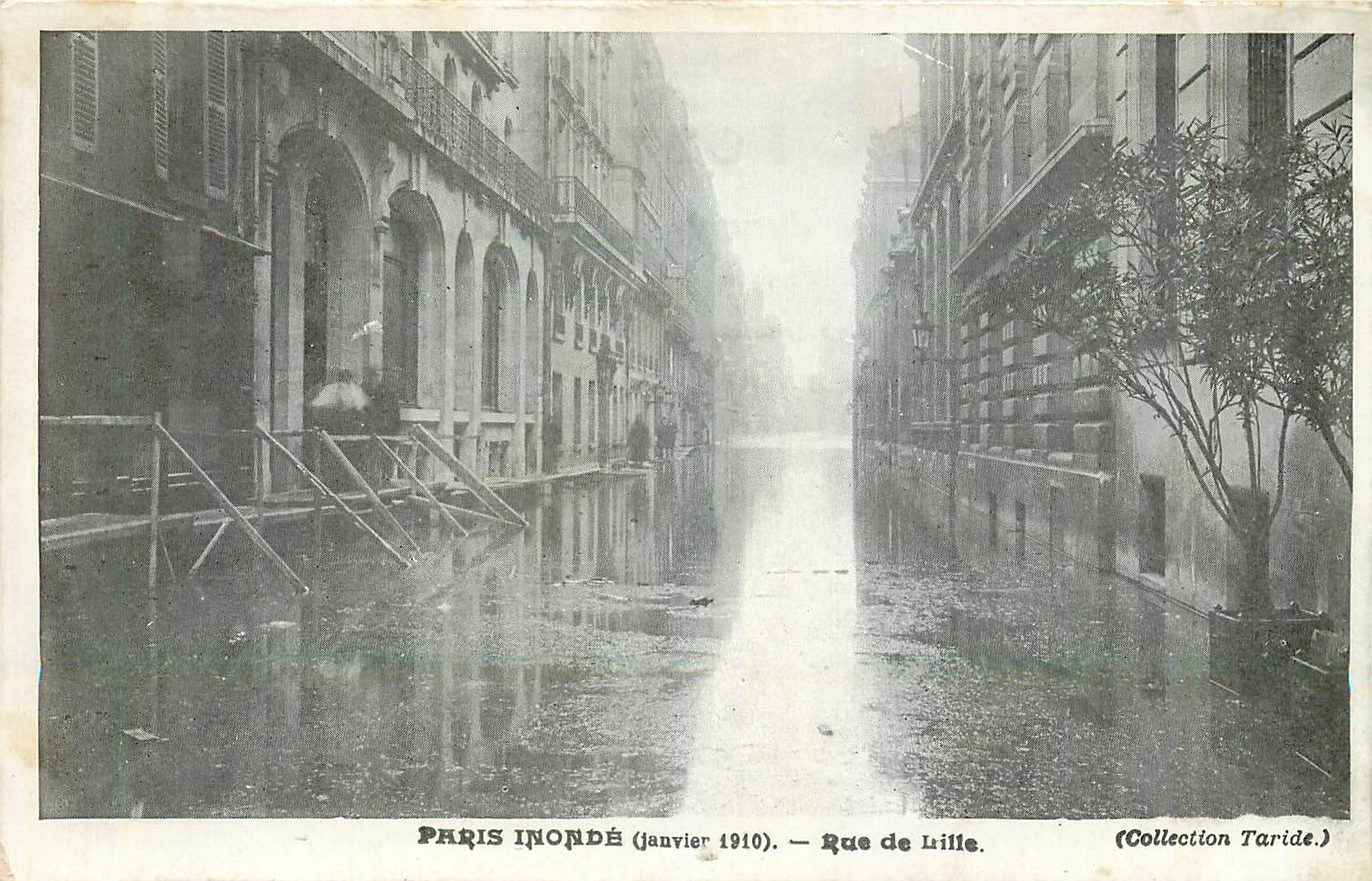 CPA Paris Inonde Rue de Lille 