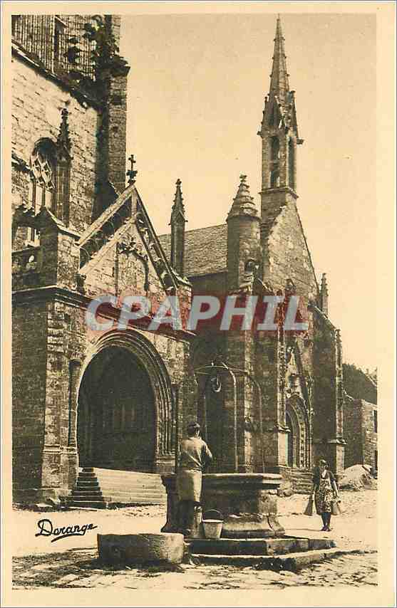 CPA Locronan Finistere Le vieux Puits et l'Eglise 