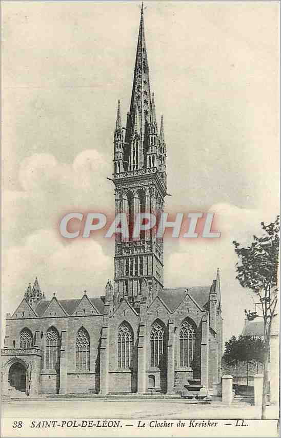 CPA Saint Pol de Leon Le Clocher du Kreisker Epicerie Droguerie