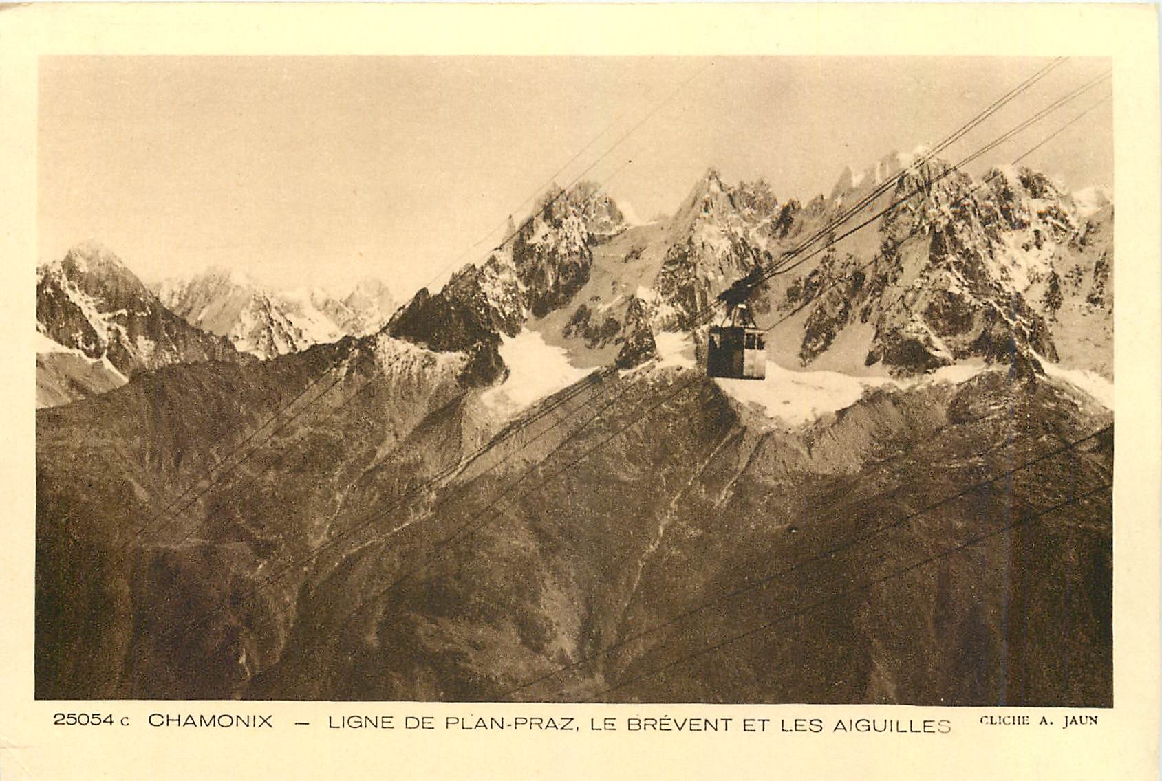 CPA Chamonix Ligne de Plan Praz Le Brevent et les Aiguilles 