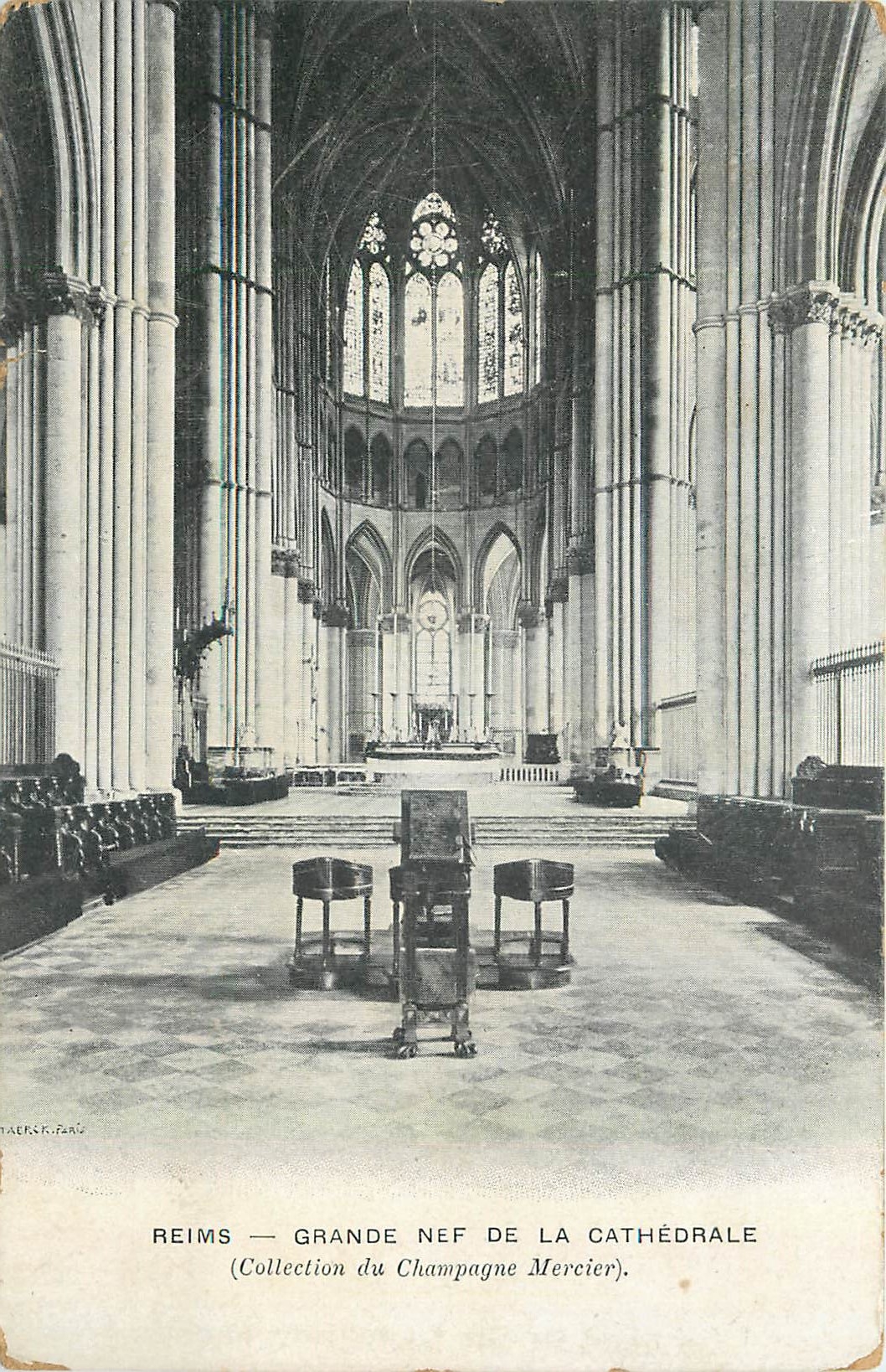 Reims — Grande nef de la cathédrale — Collection du Champagne Mercier
