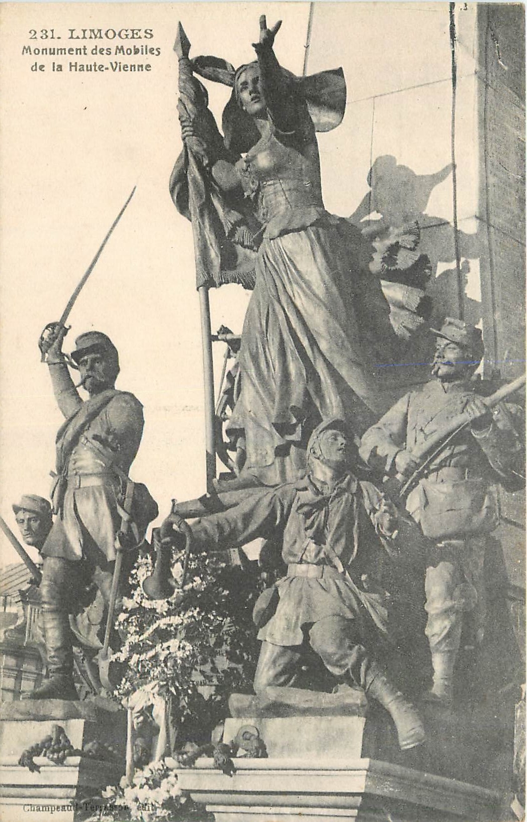 CPA Limoges Monument des Mobiles de la Haute Vienne 