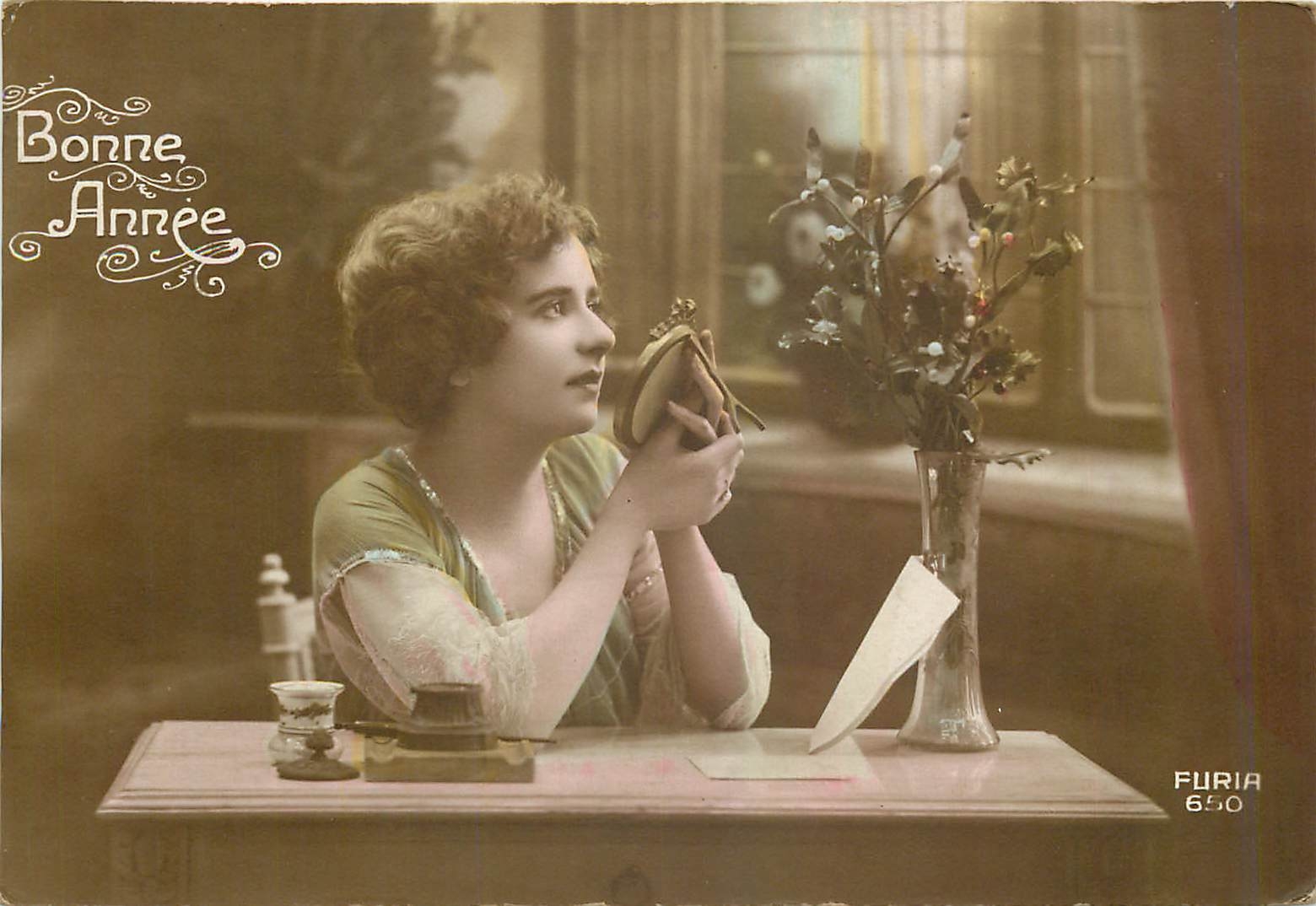CPA Bonne Annee Femme
