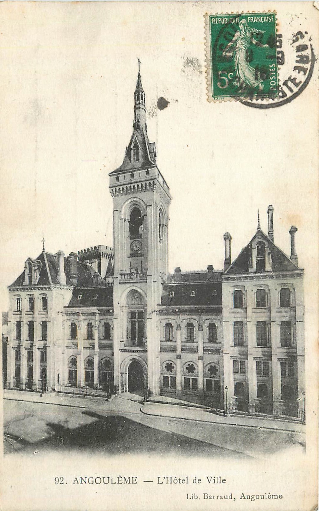 Angoulême — L'Hôtel de Ville — Lib. Barraud, Angoulême