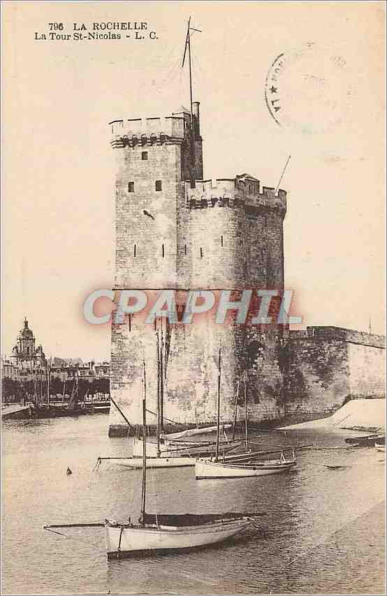 CPA La Rochelle La Tour St Nicolas Bateaux
