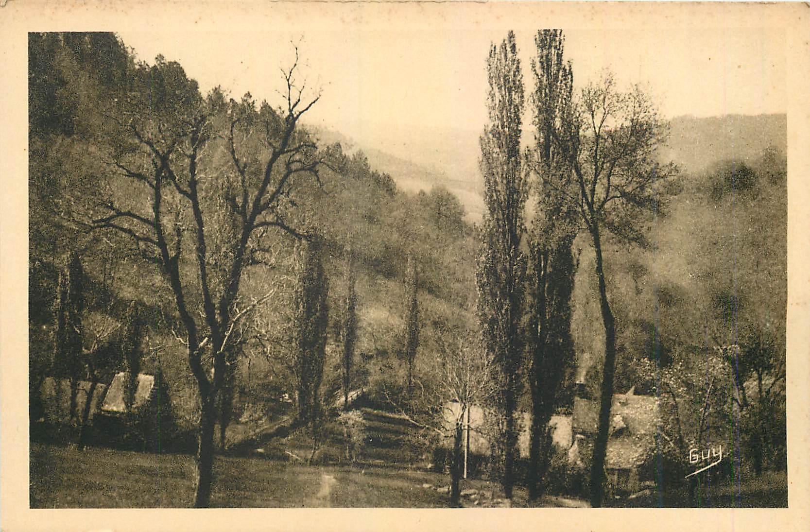 CPA Aubazine Correze La Vallee du Coyroux 