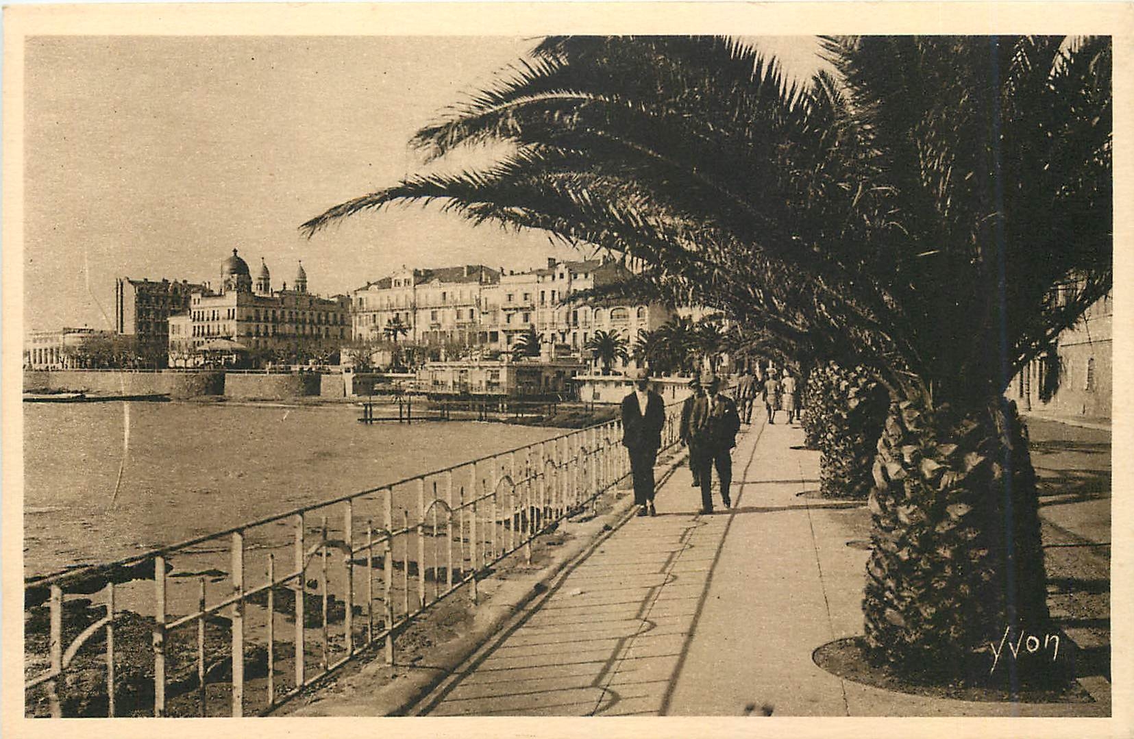 CPA Cote d'Azur Saint Raphael Var Boulevard Felix Martin 