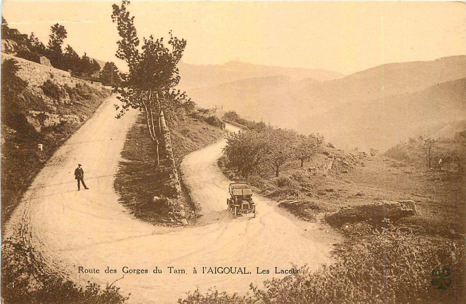 CPA Route des Gorges du Tarn a l'Aigoual 