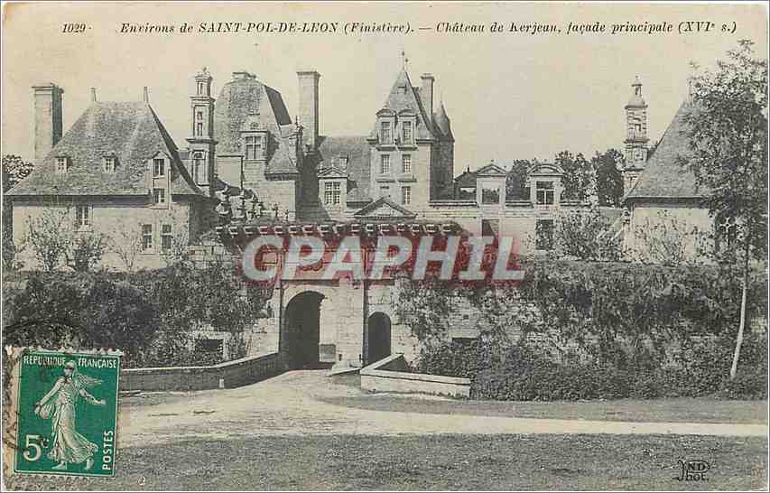CPA Environs de Saint Pol de Leon Finistere Chateau de Kerjean Facade principale