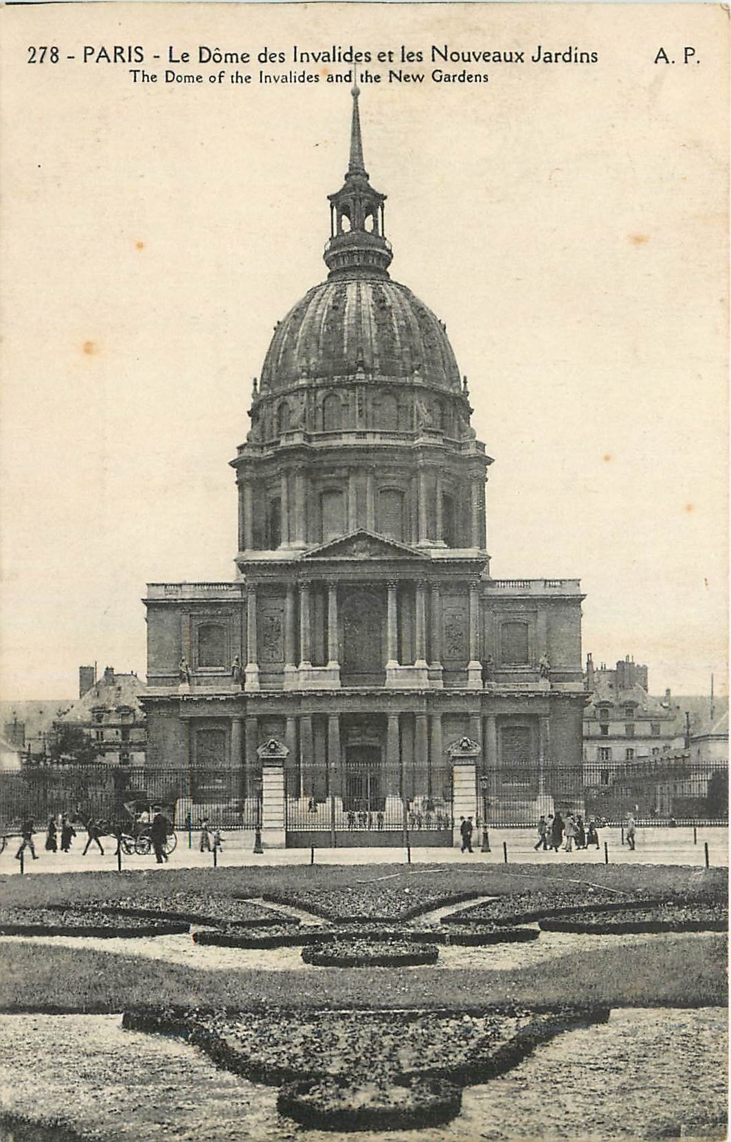 CPA Paris Le Dome des Invalides et les Nouveaux Jardins 