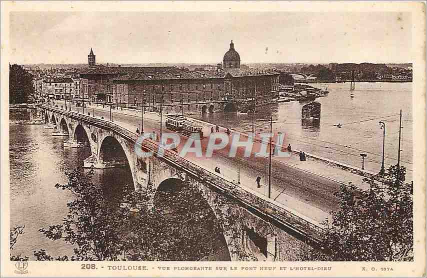 CPA Toulouse Vue Plongeante sur le Pont Neuf et l'Hotel Dieu 