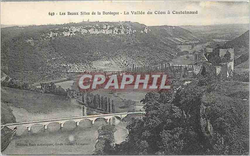 CPA Les Beaux Sites de la Dordogne La Vallee du Ceou a Castelnaud 