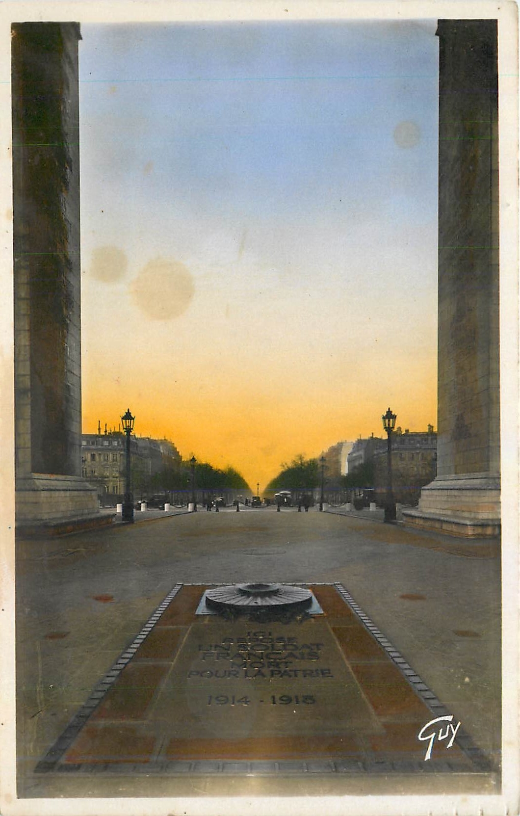 CPA Paris et ses Merveilles Tombeau du Soldat Inconnu 