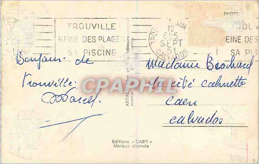 CPM Trouville Le port et la casino Le quai au fond le casino La piscine Panorama de la plage — Verso