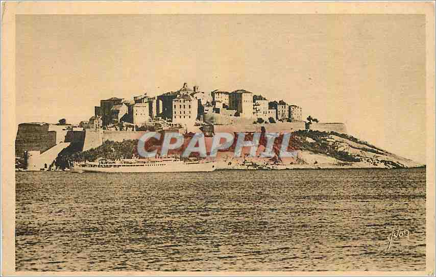 Calvi (Corse) — Vue générale de la Haute-Ville et « l'Île de Beauté » sortant du Port — Les Éditions d'Art YON, Paris