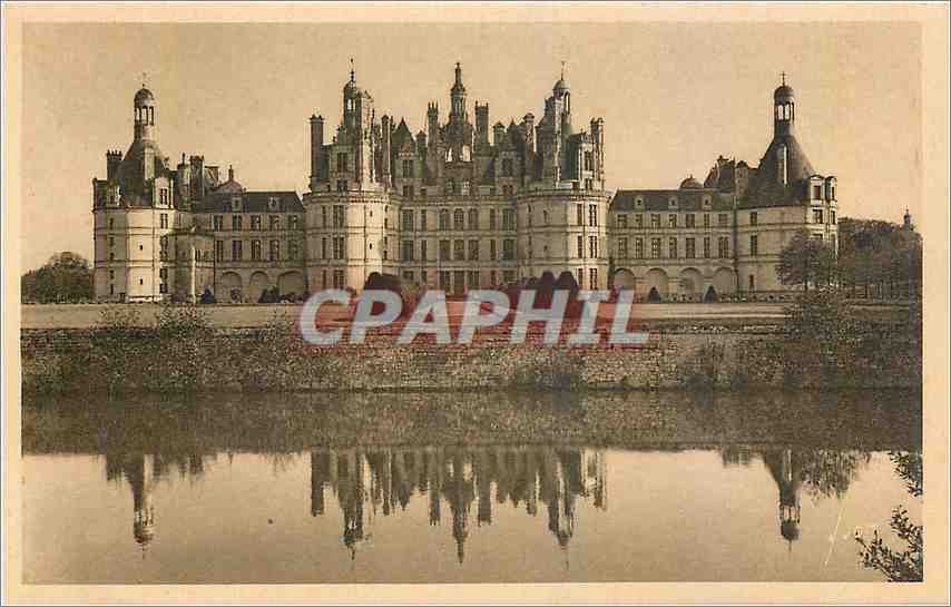 CPA Chambord Loir et Cher Facade Nord du Chateau 