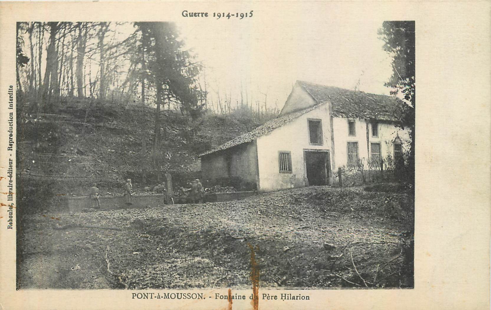 CPA Pont a Mousson Fontaine du Pere Hilarion 