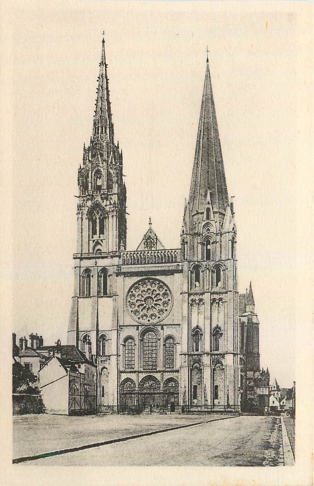 CPA Cathedrale de Chartres Facade sud XII siecle 