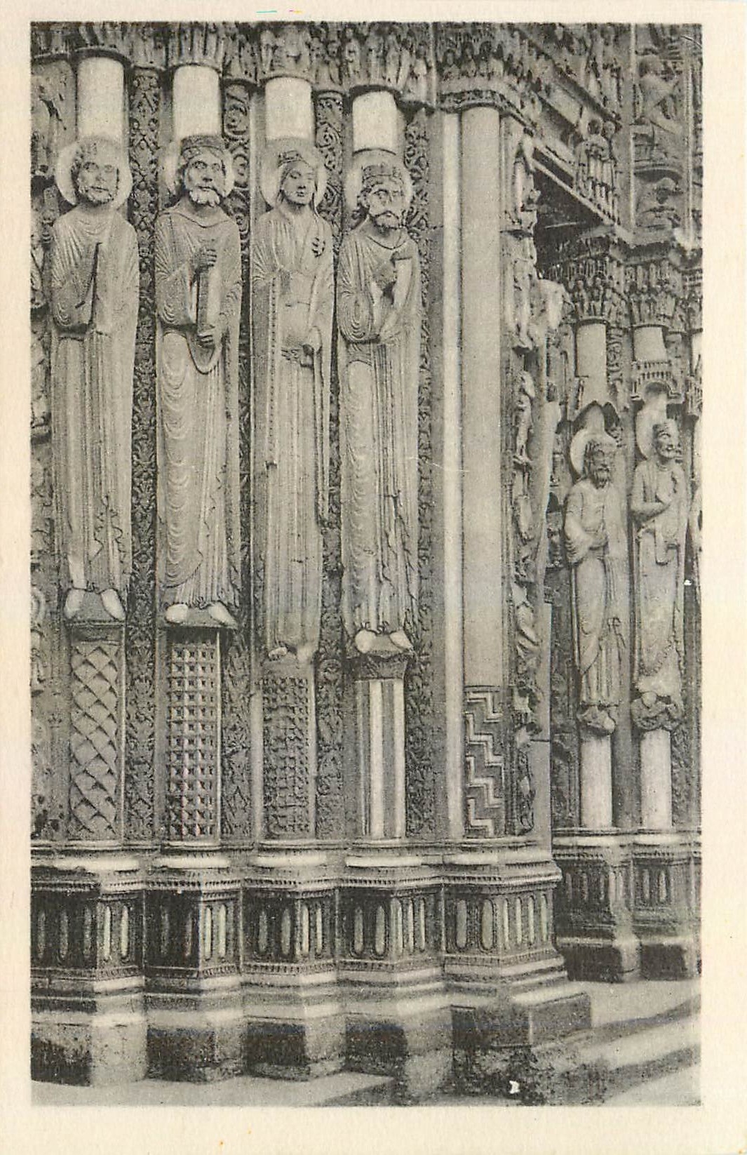 CPA Cathedrale de Chartres Rois et Reines de Juda Portail Royal XII siecle 